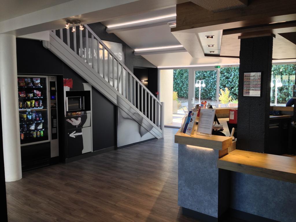 Ibis Budget Agen Le Passage  Exterior foto